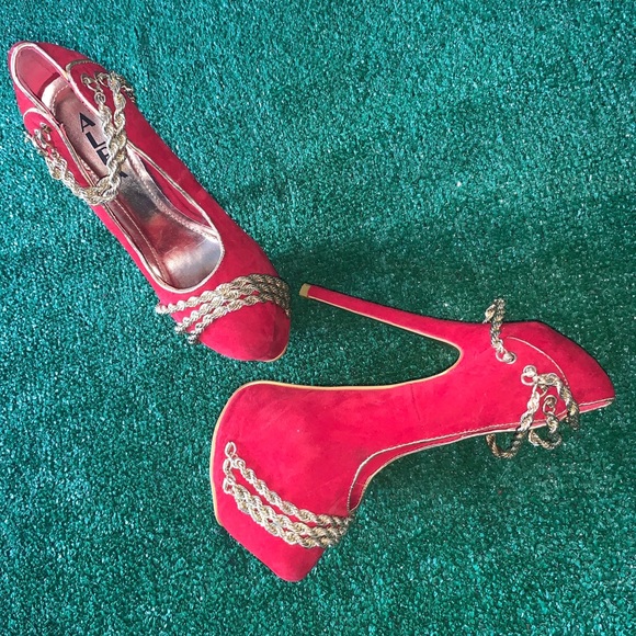 Alba Heels Shoes Red Size 6 1/2 Platform Chains High Heels - Picture 2 of 11